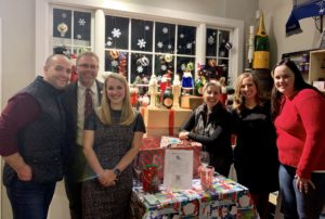 Epernay Nantucket Cheers to Charities Inky Santa